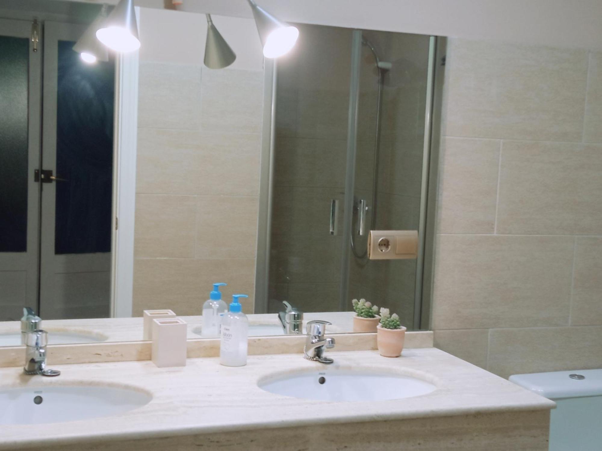 Apartamentos La Almena 2 Caceres Bagian luar foto